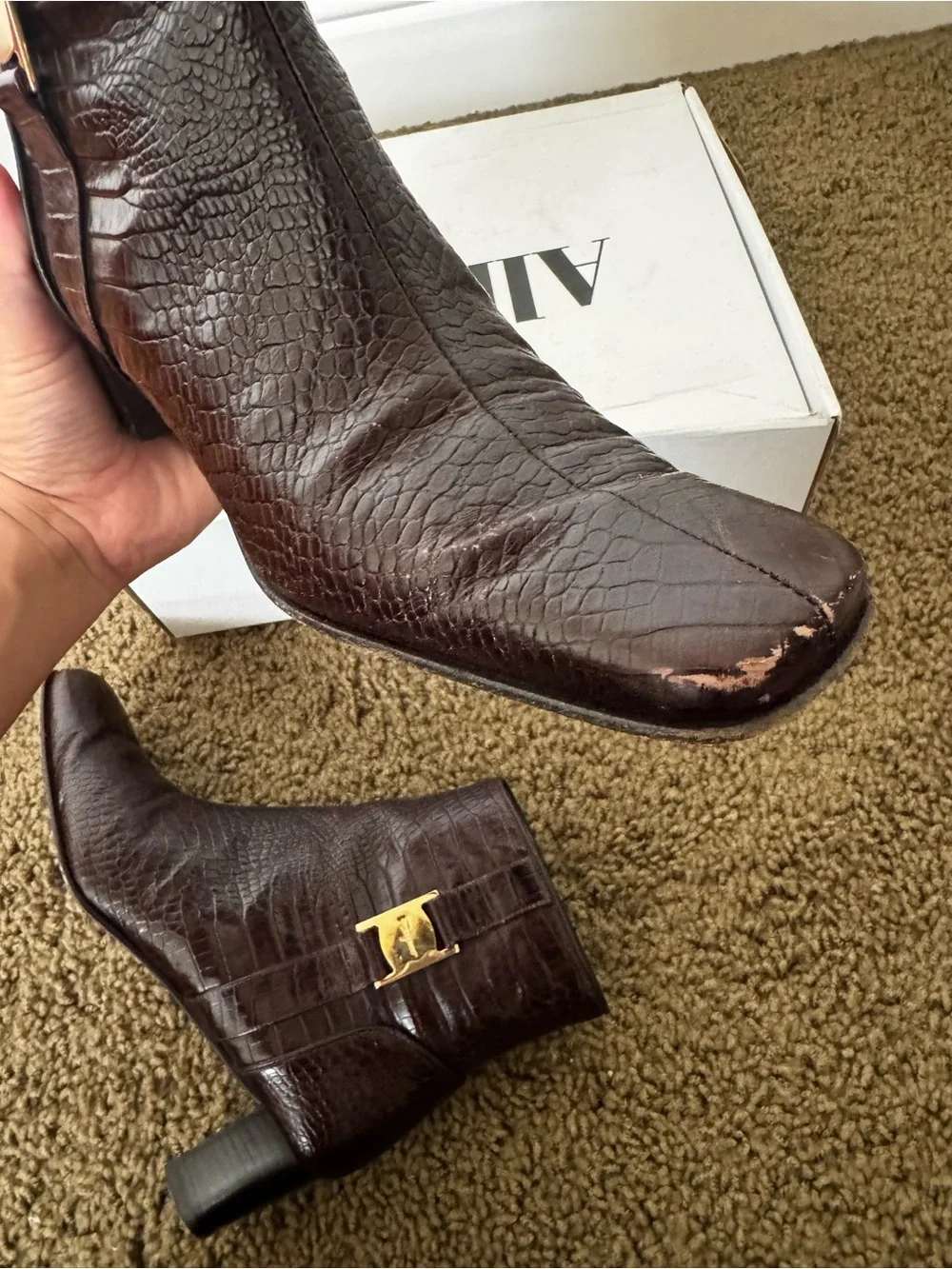 Vintage Salvatore Ferragamo Brown Croc-Embossed Leather Ankle Boots 7.5A